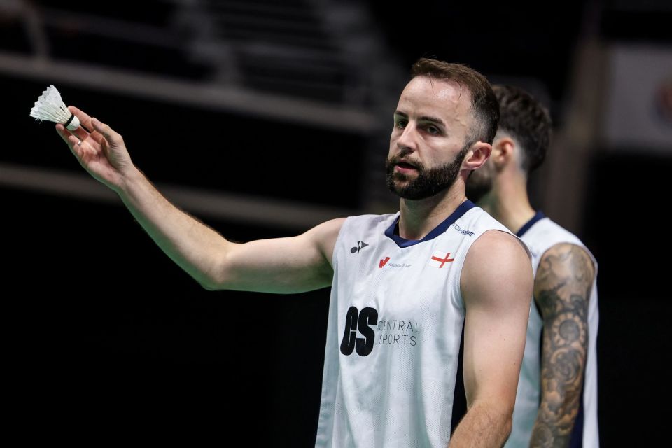 到二月时, 地造访了温 到二月时, 地造访了温