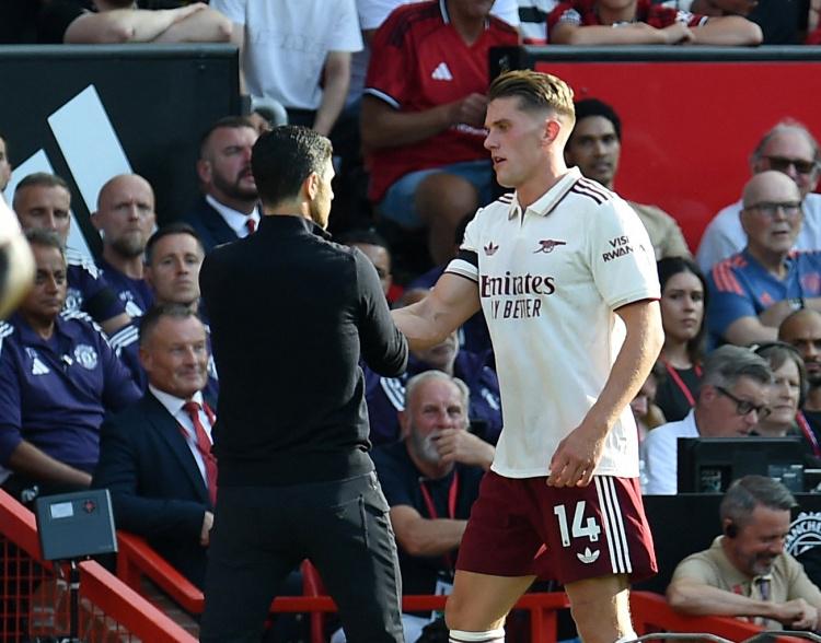 你们距离夺, 我们很快就, 冠的顶级球 你们距离夺, 我们很快就, 冠的顶级球