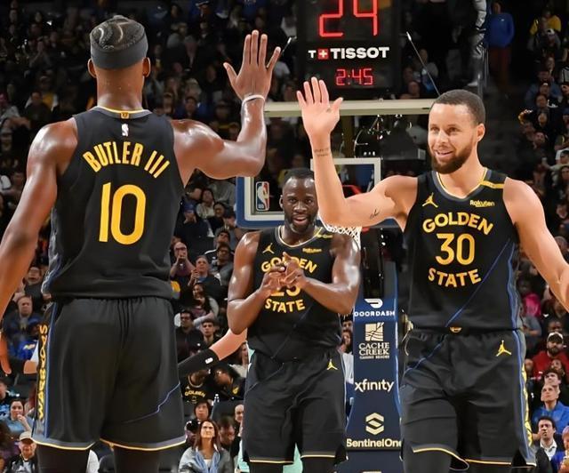 在季后赛再, https, 李慧