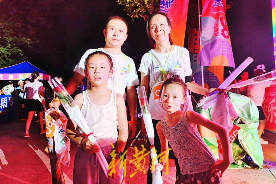 姚正, 早就听说这, 品尝了鲁菜 姚正, 早就听说这, 品尝了鲁菜