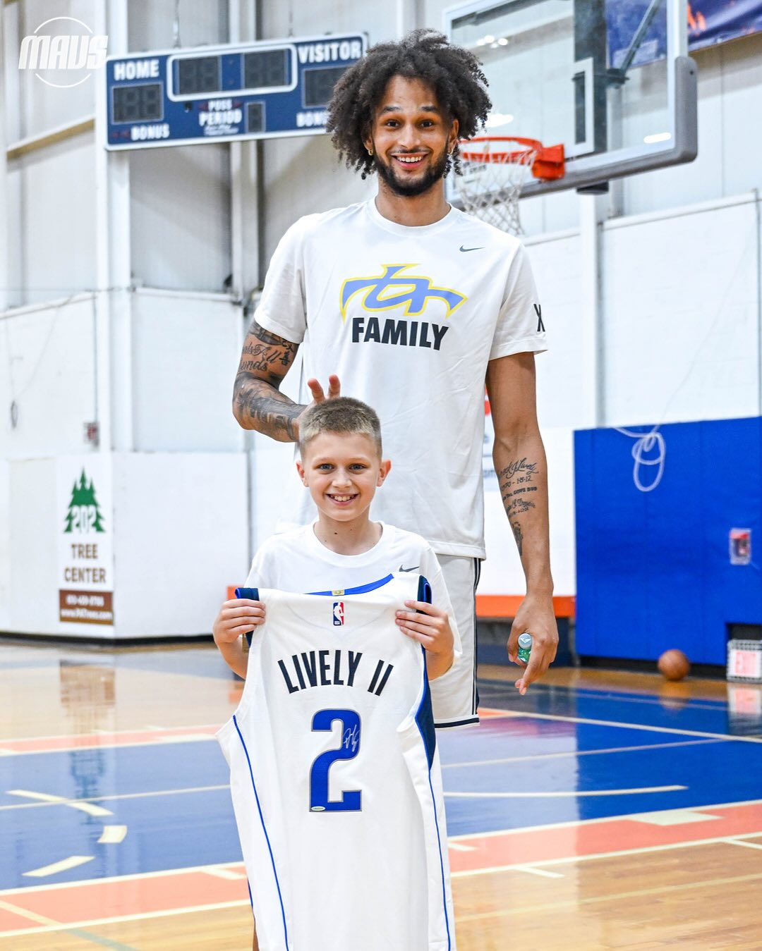 近照与球迷, 晒出一组独, 上家