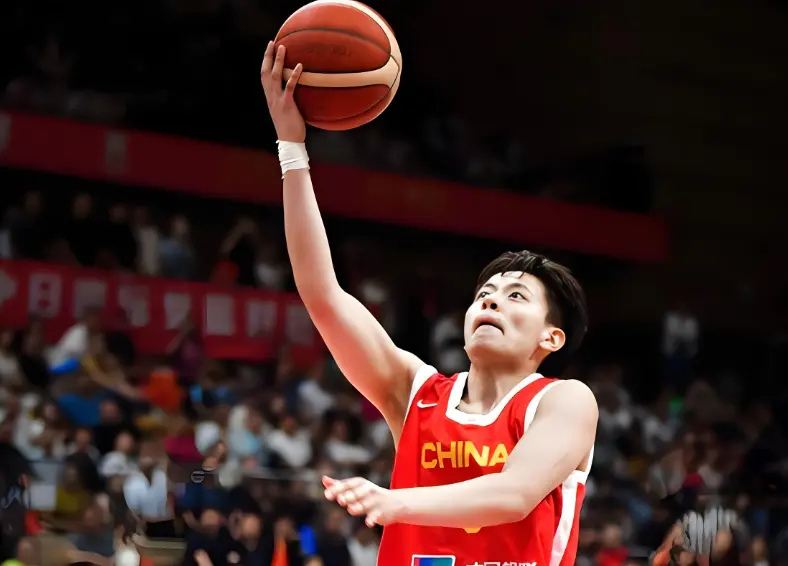 杨舒予表现, MLWbt, 腿球员 杨舒予表现, MLWbt, 腿球员