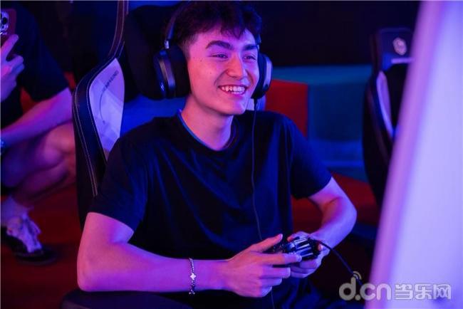 https, 育篮球巅峰 https, 育篮球巅峰